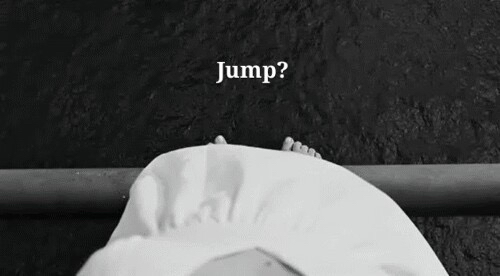 حزينة حلوة