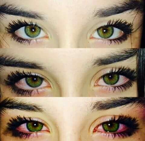عيون بنات حزينة