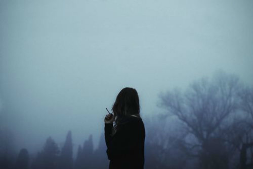 صور بنات حزينة
