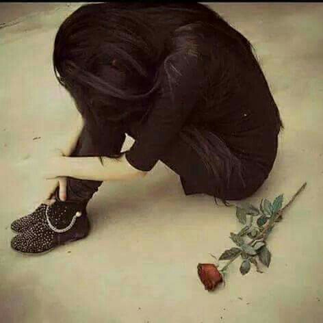 حزينة 28