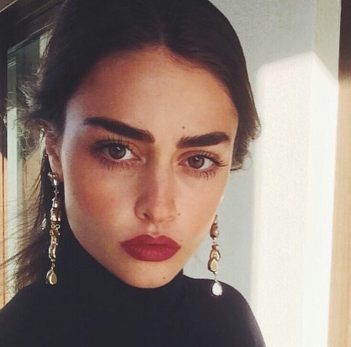 esra bilgiç
