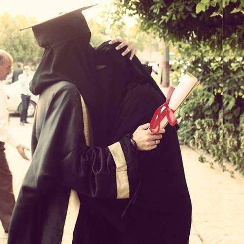 تخرج للام 5