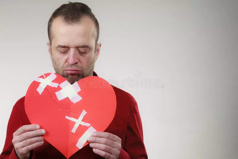 أقسى كلمات عن جرح المشاعر وخذلان القلوب القريبة 1 جرح المشاعر