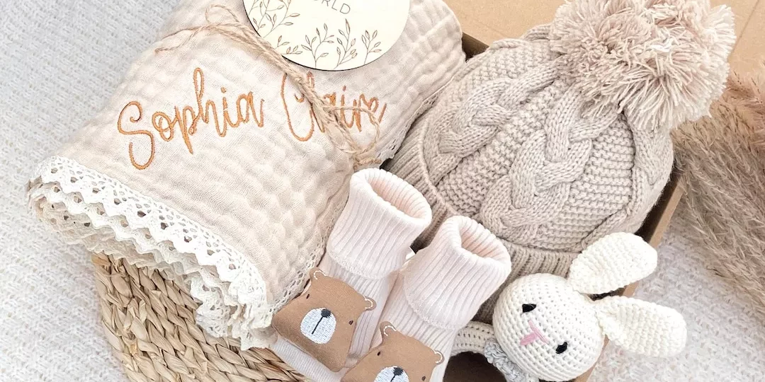 أجمل عبارات لتوزيعات المواليد مكتوبة قصيرة ومميزة 1 عبارات لتوزيعات المواليد