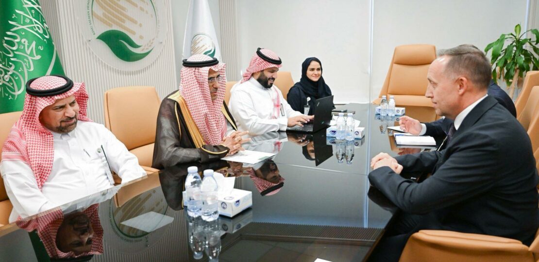 دعم القطاع الصحي في أوكرانيا عبر مركز الملك سلمان 1 medical aid hospital equipment