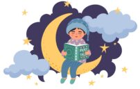 قصة قبل النوم للأطفال تعزز القيم بأسلوب ممتع 2 parent reading bedtime story to child